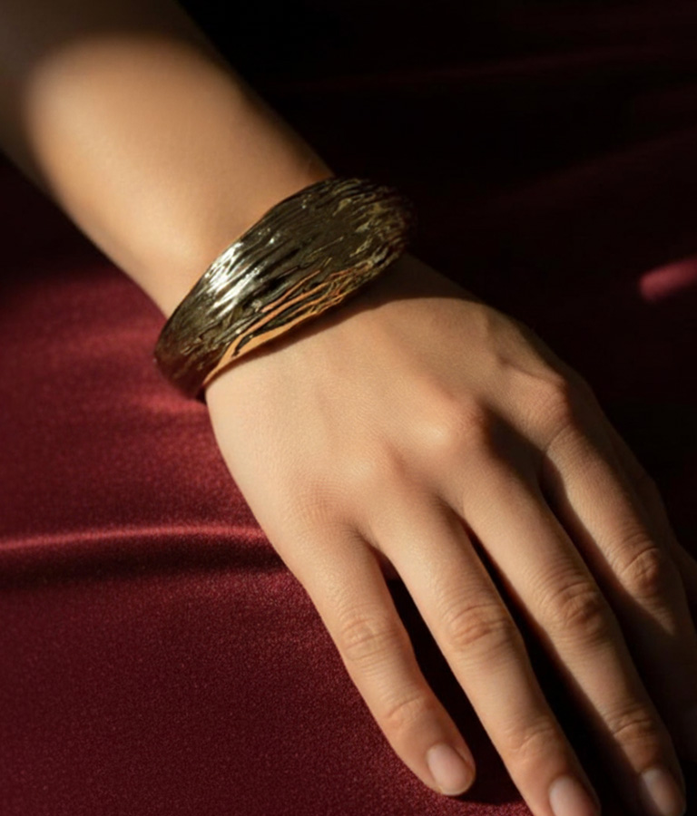Rippled Gold Cuff - Image 2