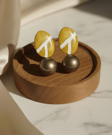 Cosmo Pop Earrings - Yellow
